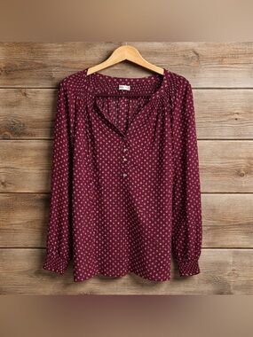 Sonoma 5x Goods For Life Smocked Wrist Henley Top Red Dainty Floral Print